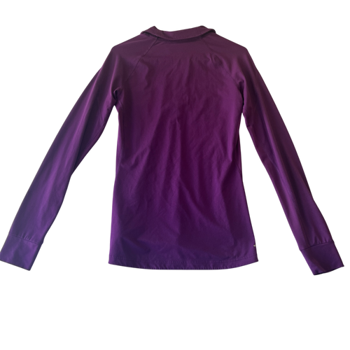 Adult female sweater small